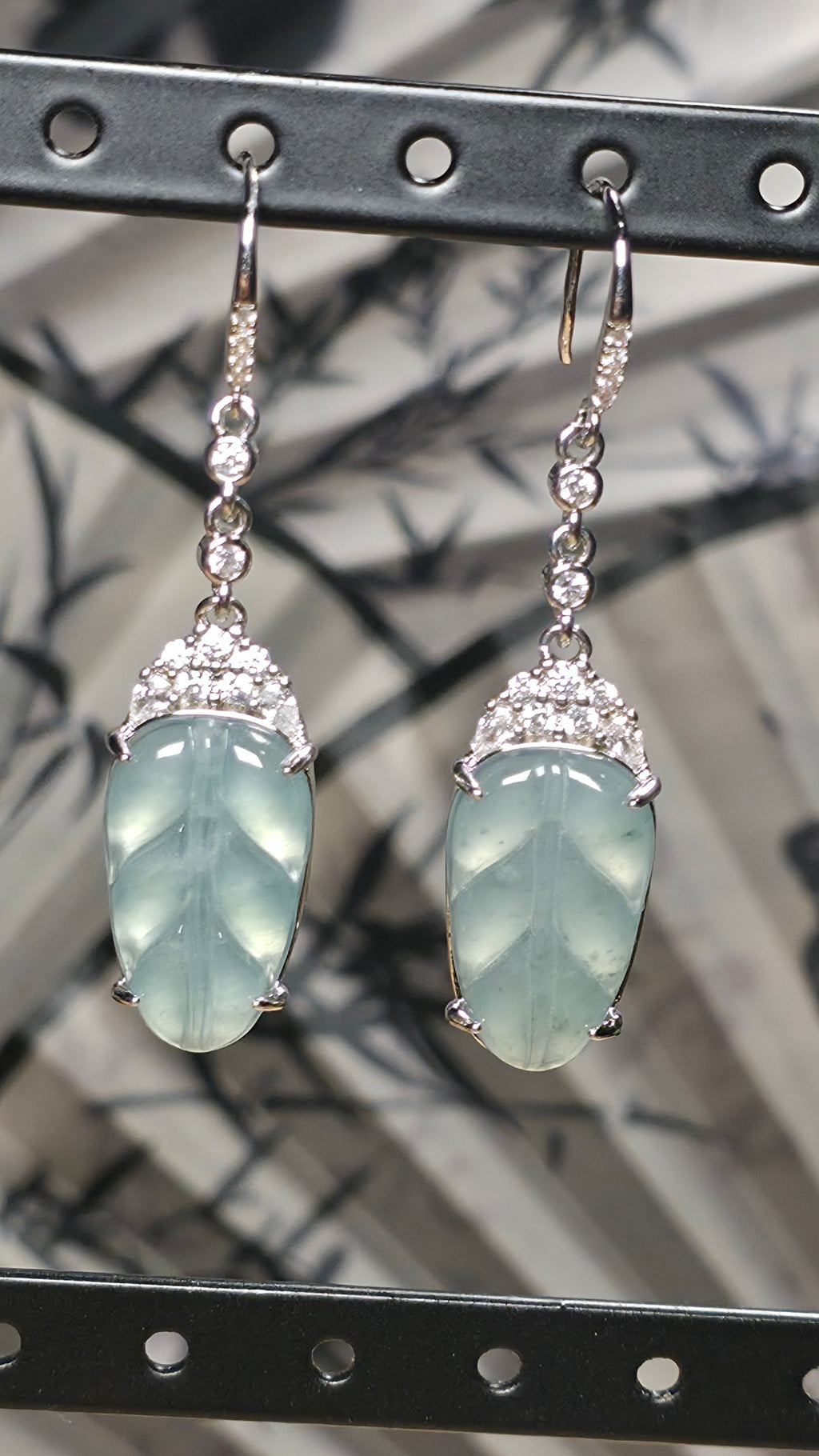 Natural Icy Green Jadeite Jade Carved Leaf Dangle Drop Earrings 925 Silver CZ