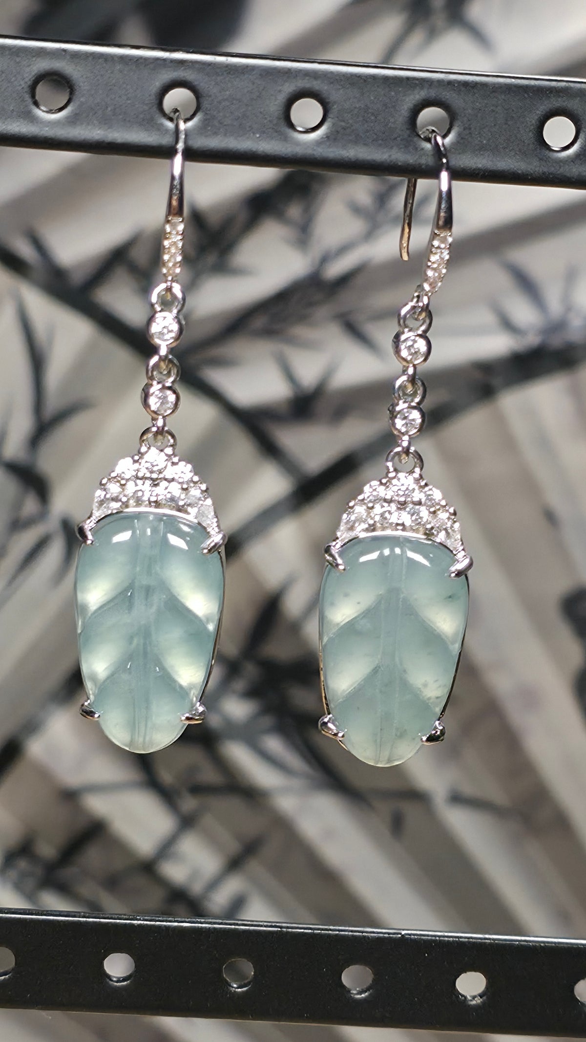 Natural Icy Green Jadeite Jade Carved Leaf Dangle Drop Earrings 925 Silver CZ
